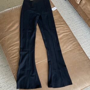 NWT SPANX Booty Boost smooth front micro flare  Pants - Women